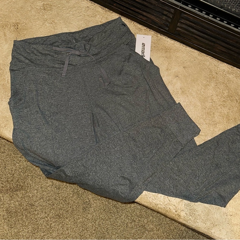 Marika Heathered Dark Gray Joggers